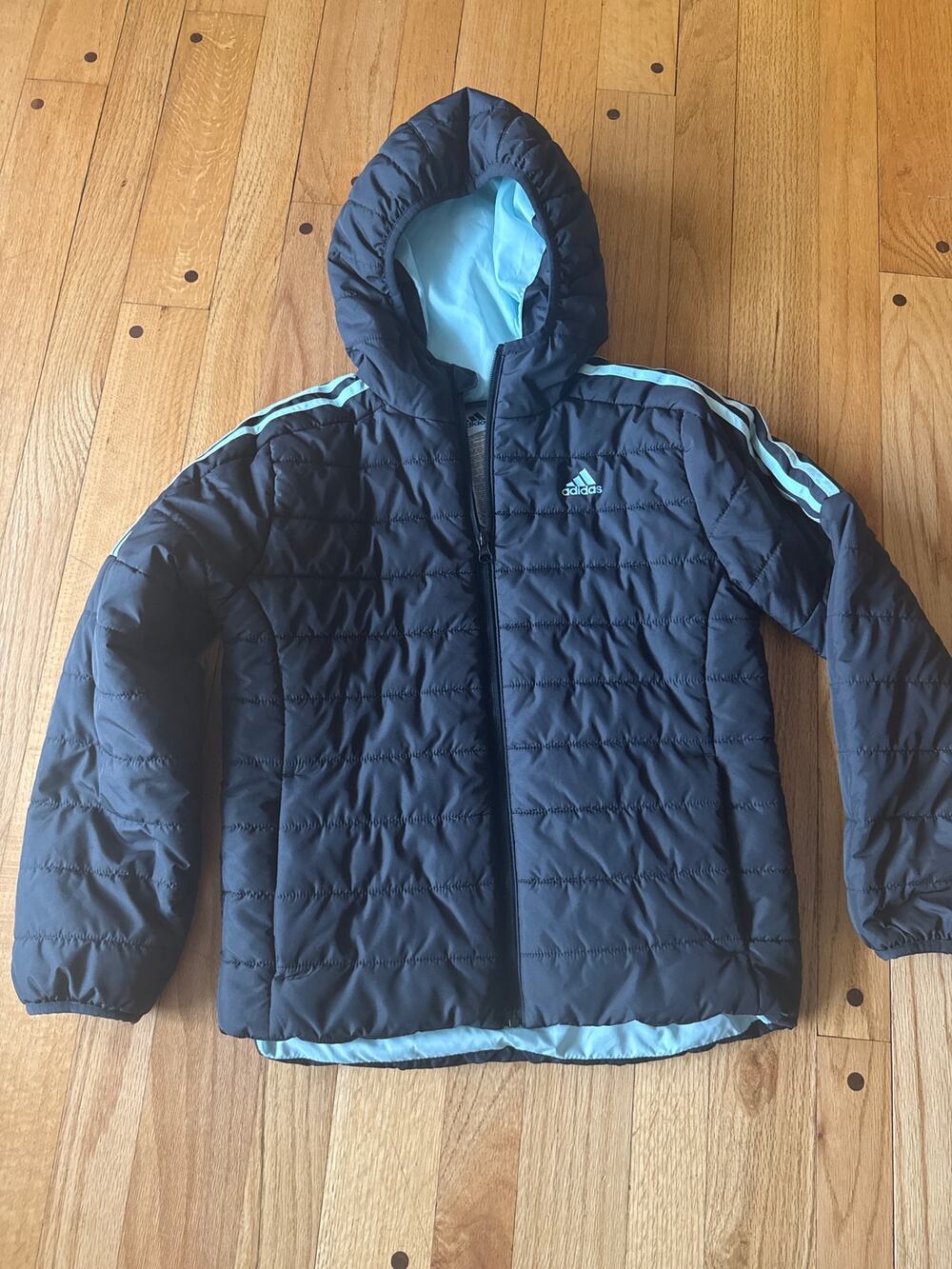 NEW Adidas Essentials 3-Stripes Classic Puffer Jacket Black US M 10/12